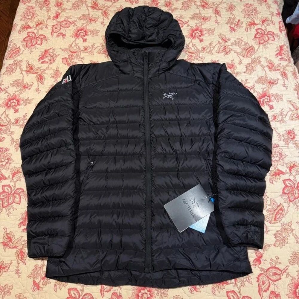 Brand New With Tags Arctyrex Cerium LT Hoodie Gorpcore Down Puffer Jacket!